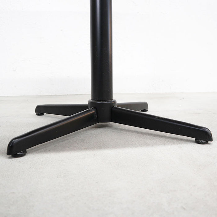 インダストリアル 無垢材 カフェテーブル – DREAM SPACE KURO Online